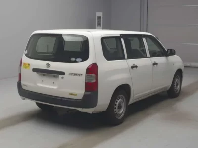 Toyota SUCCEED