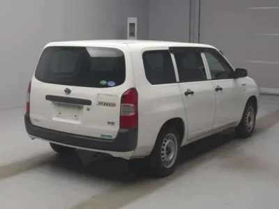 Toyota SUCCEED