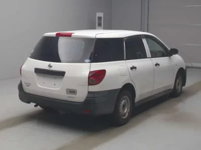 Nissan AD