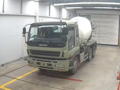 Isuzu TRUCK