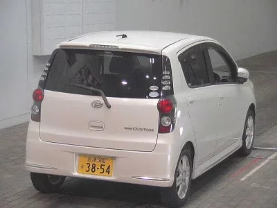 Daihatsu MIRA
