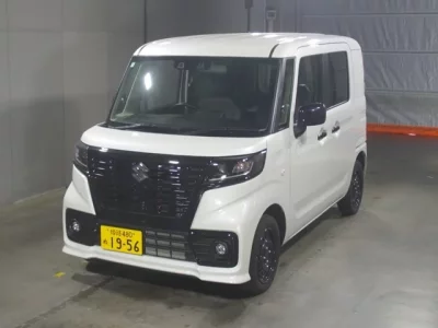 Suzuki SPACIA BASE