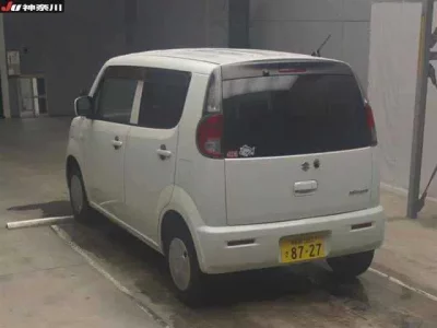 Suzuki MRWAGON