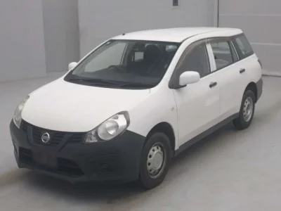 Nissan AD