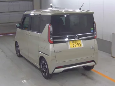 Nissan ROOX