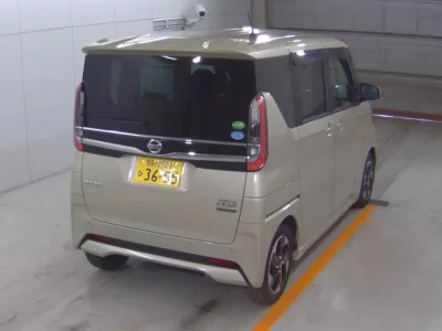 Nissan ROOX