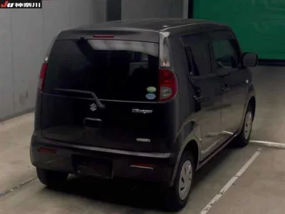 Suzuki MRWAGON