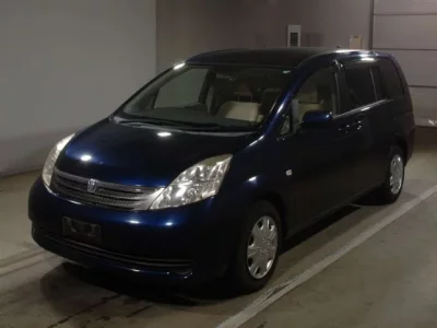 Toyota ISIS