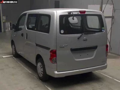 Nissan NV200