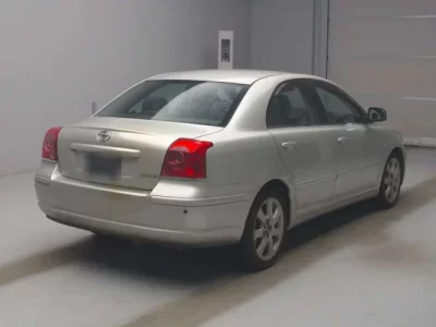 Toyota AVENSIS SEDAN