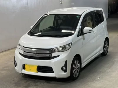 Mitsubishi EK CUSTOM