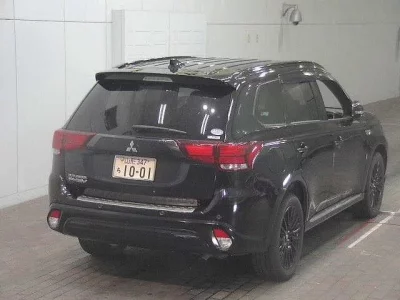 Mitsubishi OUTLANDER PHEV