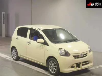 Daihatsu MIRA E S