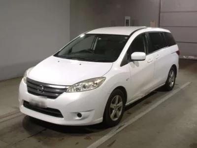 Nissan LAFESTA