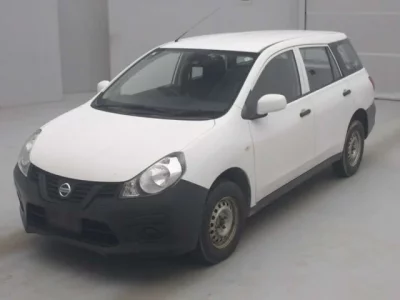 Nissan AD