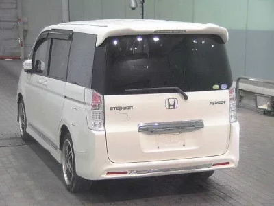 Honda STEP WAGON