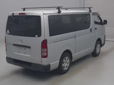 Toyota REGIUS ACE VAN