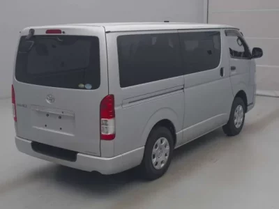 Toyota REGIUS ACE VAN