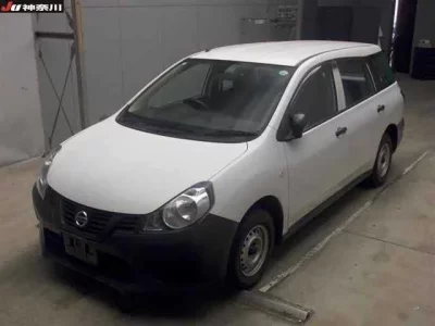 Nissan AD