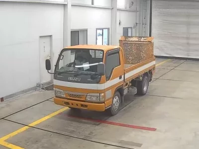 Isuzu ELF