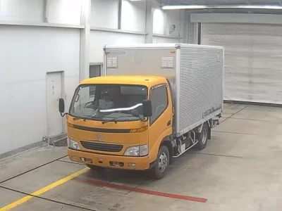 Hino DUTRO