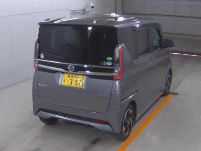 Nissan ROOX