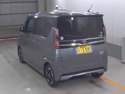 Nissan ROOX