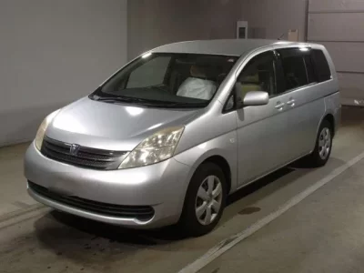 Toyota ISIS