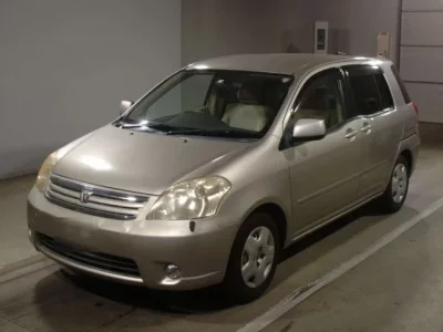 Toyota RAUM