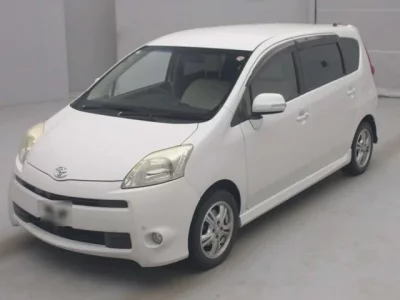 Toyota PASSO SETTE
