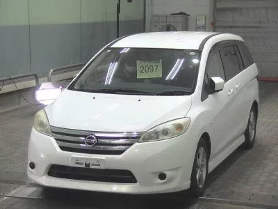 Nissan LAFESTA