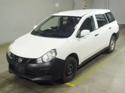 Nissan AD