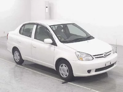 Toyota PLATZ