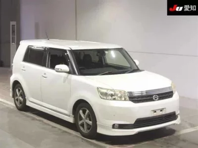 Toyota COROLLA RUMION