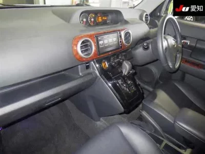 Toyota COROLLA RUMION