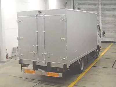 Isuzu ELF