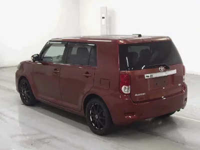 Toyota COROLLA RUMION