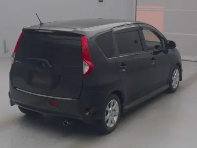 Toyota PASSO SETTE