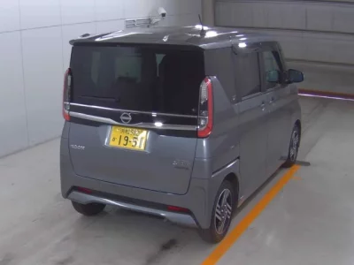 Nissan ROOX