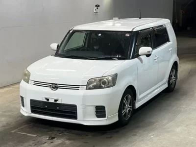Toyota COROLLA RUMION