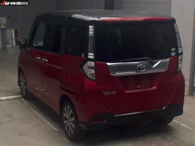 Toyota TANK