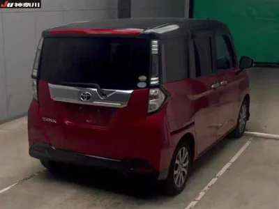 Toyota TANK