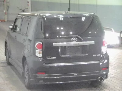 Toyota COROLLA RUMION