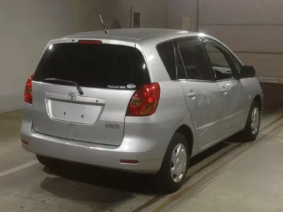 Toyota COROLLA SPACIO