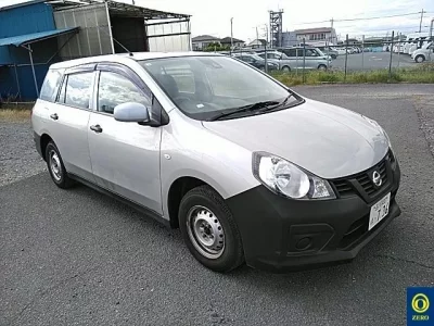 Nissan AD