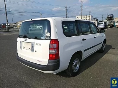 Toyota SUCCEED