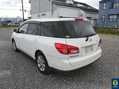 Nissan WINGROAD
