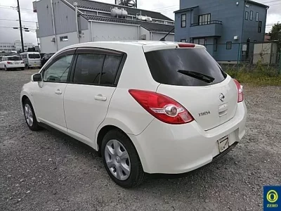 Nissan TIIDA