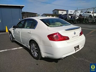 Nissan SKYLINE