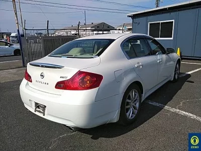 Nissan SKYLINE